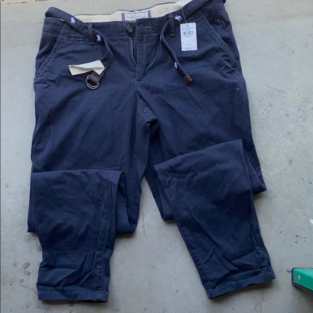 Abercrombie & Fitch pants brand new